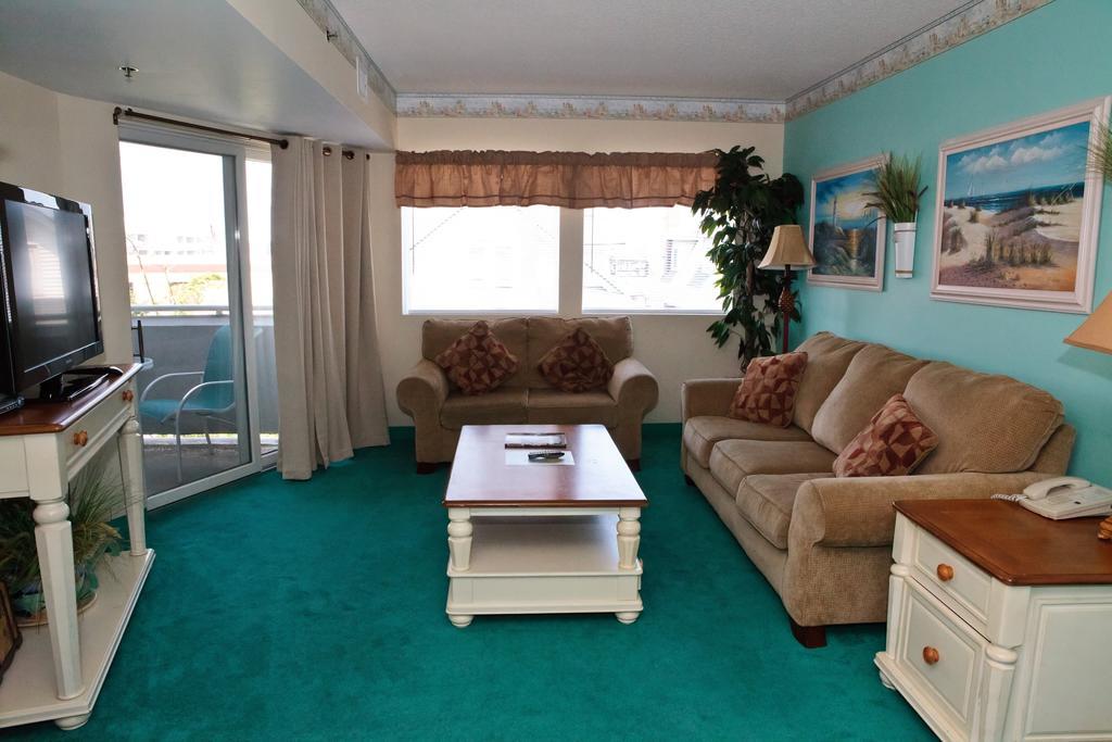 Watson's Regency Hotel 3*